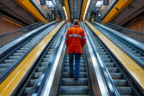 Обновлённые требования к квалификации электромехаников эскалаторов и пассажирских конвейеров